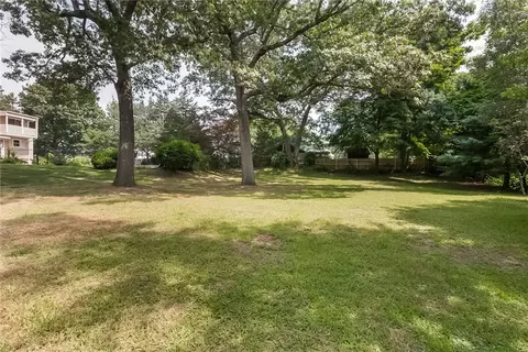 84 Rustic Way, Warwick, RI 02886 photo 13