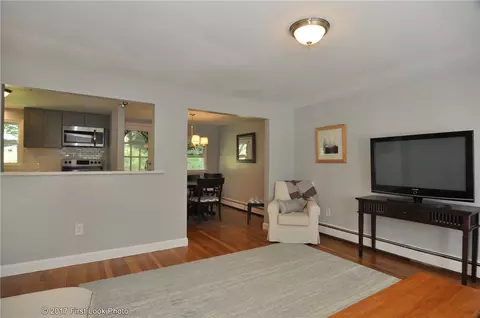 154 Star Ave, Woonsocket, RI 02895 photo 16