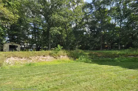 154 Star Ave, Woonsocket, RI 02895 photo 38