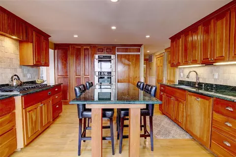 91 Baker St, Warren, RI 02885 photo 17