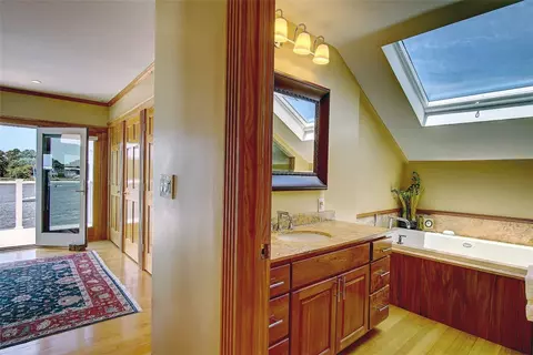 91 Baker St, Warren, RI 02885 photo 24
