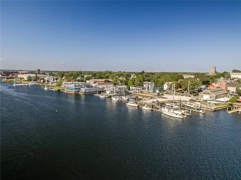 91 Baker St, Warren, RI 02885 photo 4