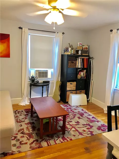 22 Macarthur Dr, Warwick, RI 02889 photo 8