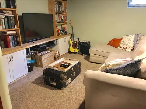 22 Macarthur Dr, Warwick, RI 02889 photo 19