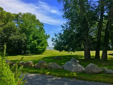 20 Handel Rd, Westerly, RI 02891 photo 6