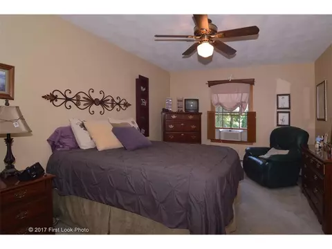 71 Maple Ln, Bristol, RI 02809 photo 27