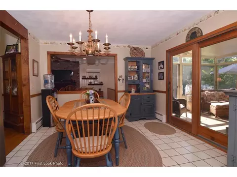 71 Maple Ln, Bristol, RI 02809 photo 10
