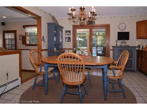 71 Maple Ln, Bristol, RI 02809 photo 11