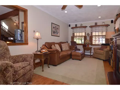 71 Maple Ln, Bristol, RI 02809 photo 22