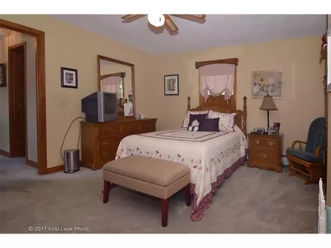 71 Maple Ln, Bristol, RI 02809 photo 25