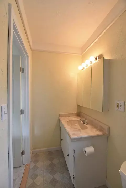 133 Providence St, Woonsocket, RI 02895 photo 19