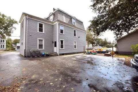 133 Providence St, Woonsocket, RI 02895 photo 10