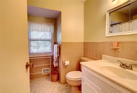 61 Stubtoe Dr, Warwick, RI 02886 photo 36