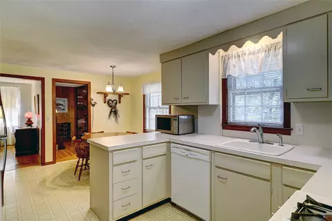 61 Stubtoe Dr, Warwick, RI 02886 photo 17