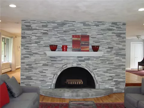 4 Ledgemont Dr, Warwick, RI 02886 photo 14