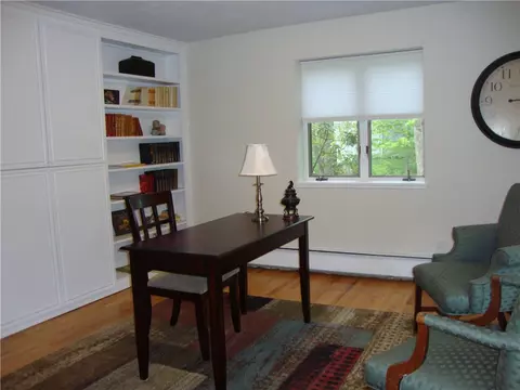 4 Ledgemont Dr, Warwick, RI 02886 photo 17