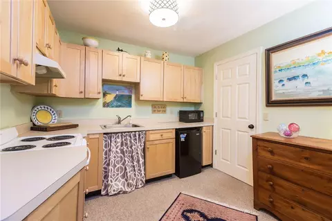 245 Shore Rd, Westerly, RI 02891 photo 27
