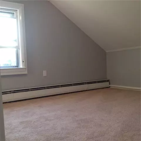 354 Bernon St, Woonsocket, RI 02895 photo 13