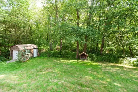 20 Andre Blvd, Glendale, RI 02826 photo 13