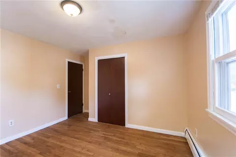 208 Killingly St, Providence, RI 02909 photo 18