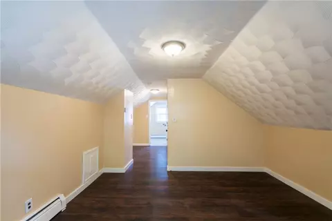 208 Killingly St, Providence, RI 02909 photo 23