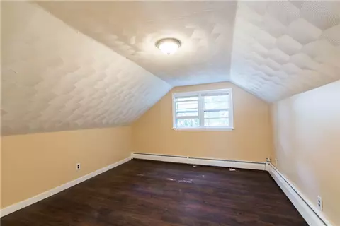 208 Killingly St, Providence, RI 02909 photo 21