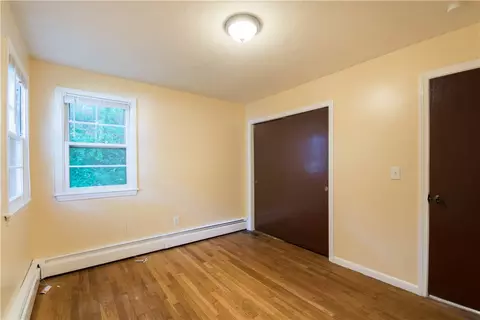 208 Killingly St, Providence, RI 02909 photo 20
