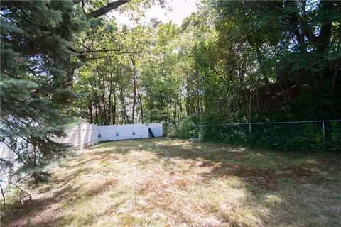 208 Killingly St, Providence, RI 02909 photo 34