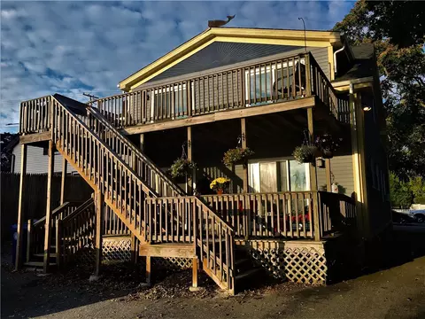 3410 Post Rd, Warwick, RI 02886 photo 2