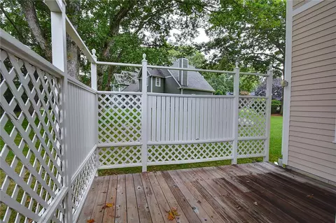 14 Captains Dr, Westerly, RI 02891 photo 6