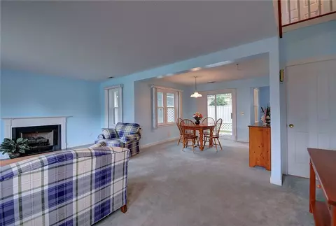14 Captains Dr, Westerly, RI 02891 photo 7