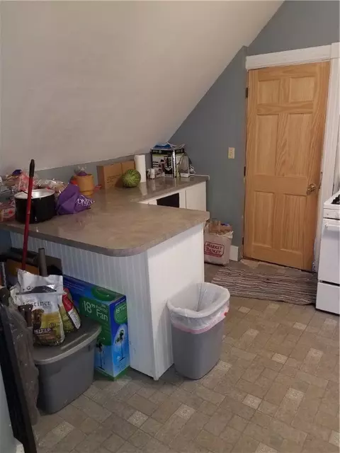 194 Logee St, Woonsocket, RI 02895 photo 32
