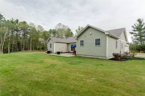 46 Cross Rd, Glocester, RI 02814 photo 6