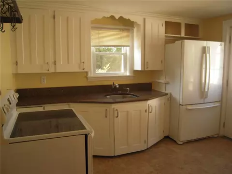 306 Read Ave, Coventry, RI 02816 photo 7