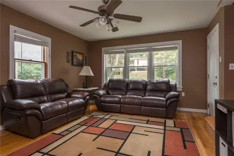 556 Harris Ave, Woonsocket, RI 02895 photo 11