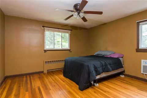 556 Harris Ave, Woonsocket, RI 02895 photo 24