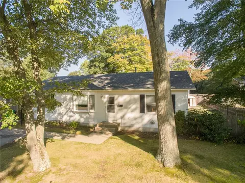 67 Brightside Ave, Warwick, RI 02889 photo 1