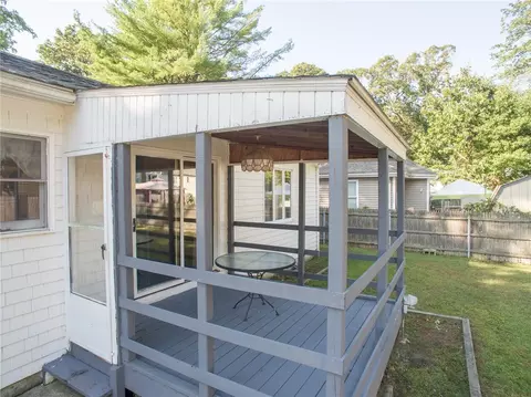 67 Brightside Ave, Warwick, RI 02889 photo 16