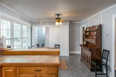 66 Cranston St, Woonsocket, RI 02895 photo 15