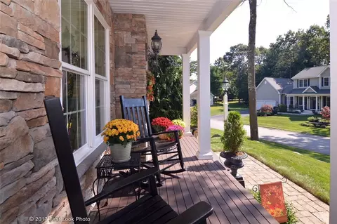 39 Scenic Way, Exeter, RI 02822 photo 3