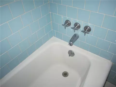 70 Thomas St, Woonsocket, RI 02895 photo 21