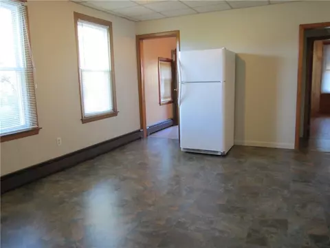 70 Thomas St, Woonsocket, RI 02895 photo 12
