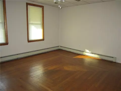 70 Thomas St, Woonsocket, RI 02895 photo 25