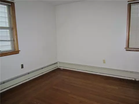 70 Thomas St, Woonsocket, RI 02895 photo 26