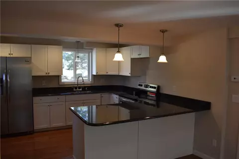 110 Louise St, Woonsocket, RI 02895 photo 6