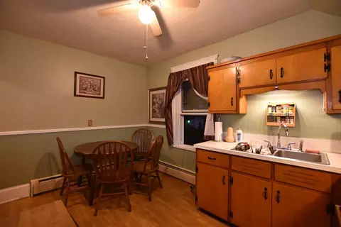 37 Briens Ct, Woonsocket, RI 02895 photo 6