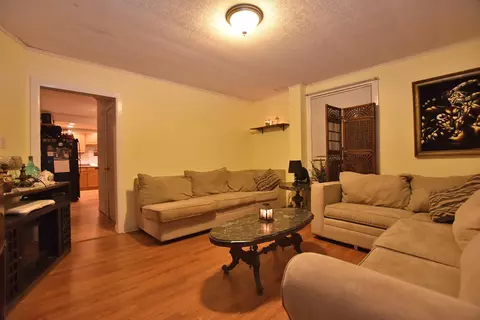 37 Briens Ct, Woonsocket, RI 02895 photo 12