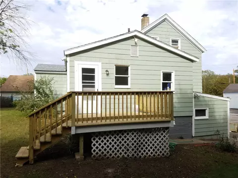 65 E Main St, West Warwick, RI 02893 photo 3