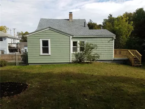 65 E Main St, West Warwick, RI 02893 photo 5