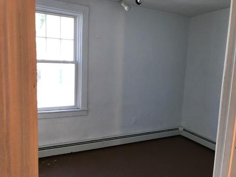 76 W School St, Woonsocket, RI 02895 photo 6